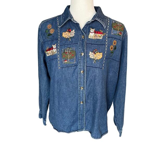 Vintage Fall Autumn Denim Shirt Medium Cats Leaves Apples Sunflowers Cottagecore - Picture 1 of 3